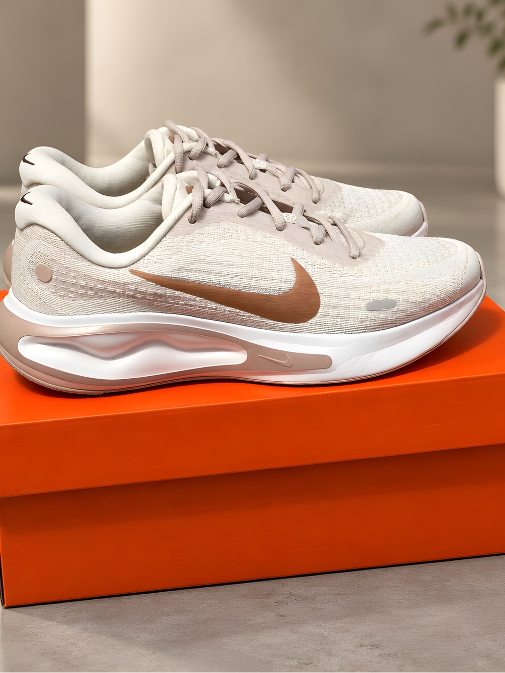 Nike Journey Run Women’s Road Running Shoes 6.5 - Picture 3 of 6
